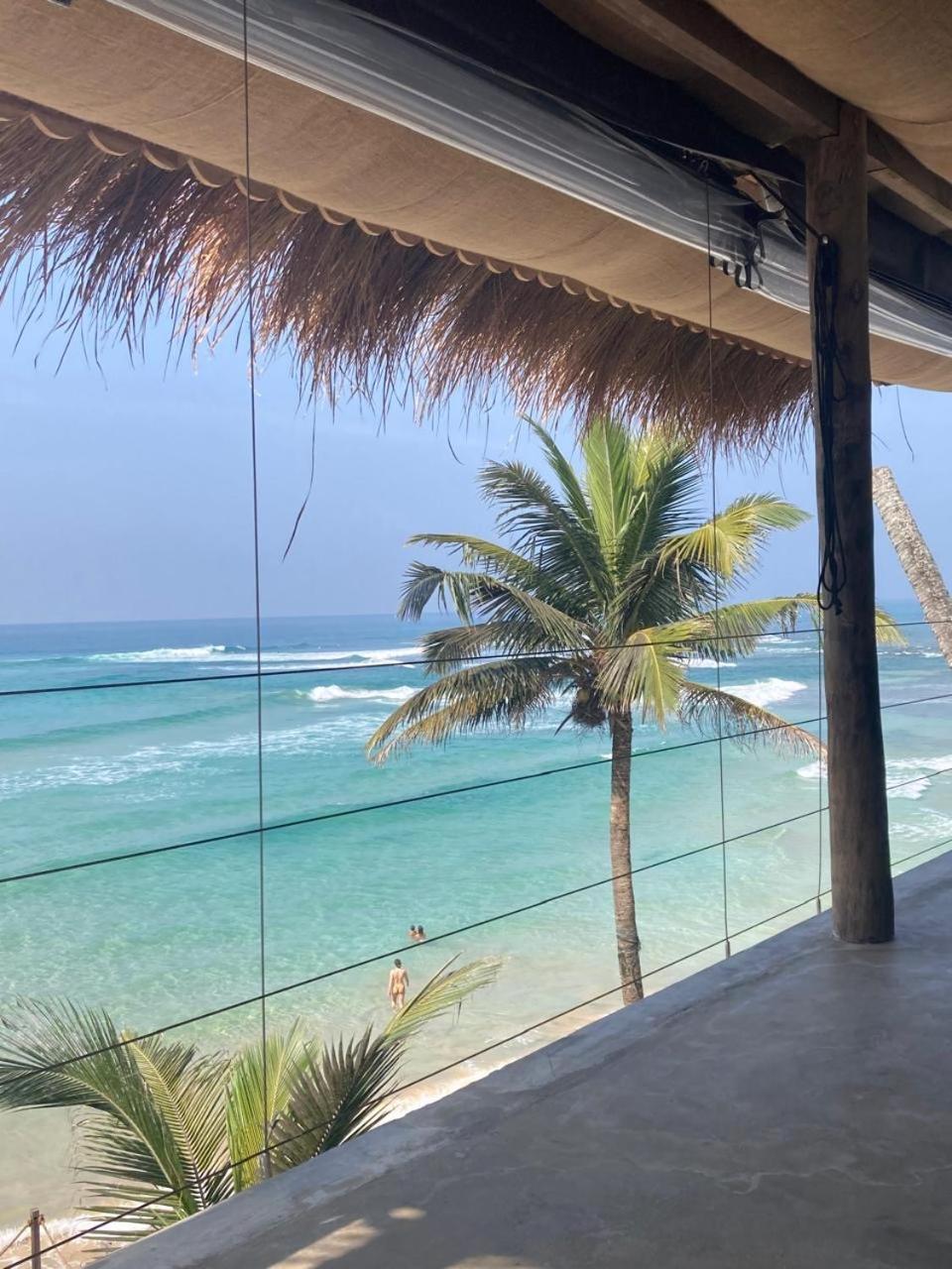 Gitano Surf Ahangama Beachfront Luaran gambar