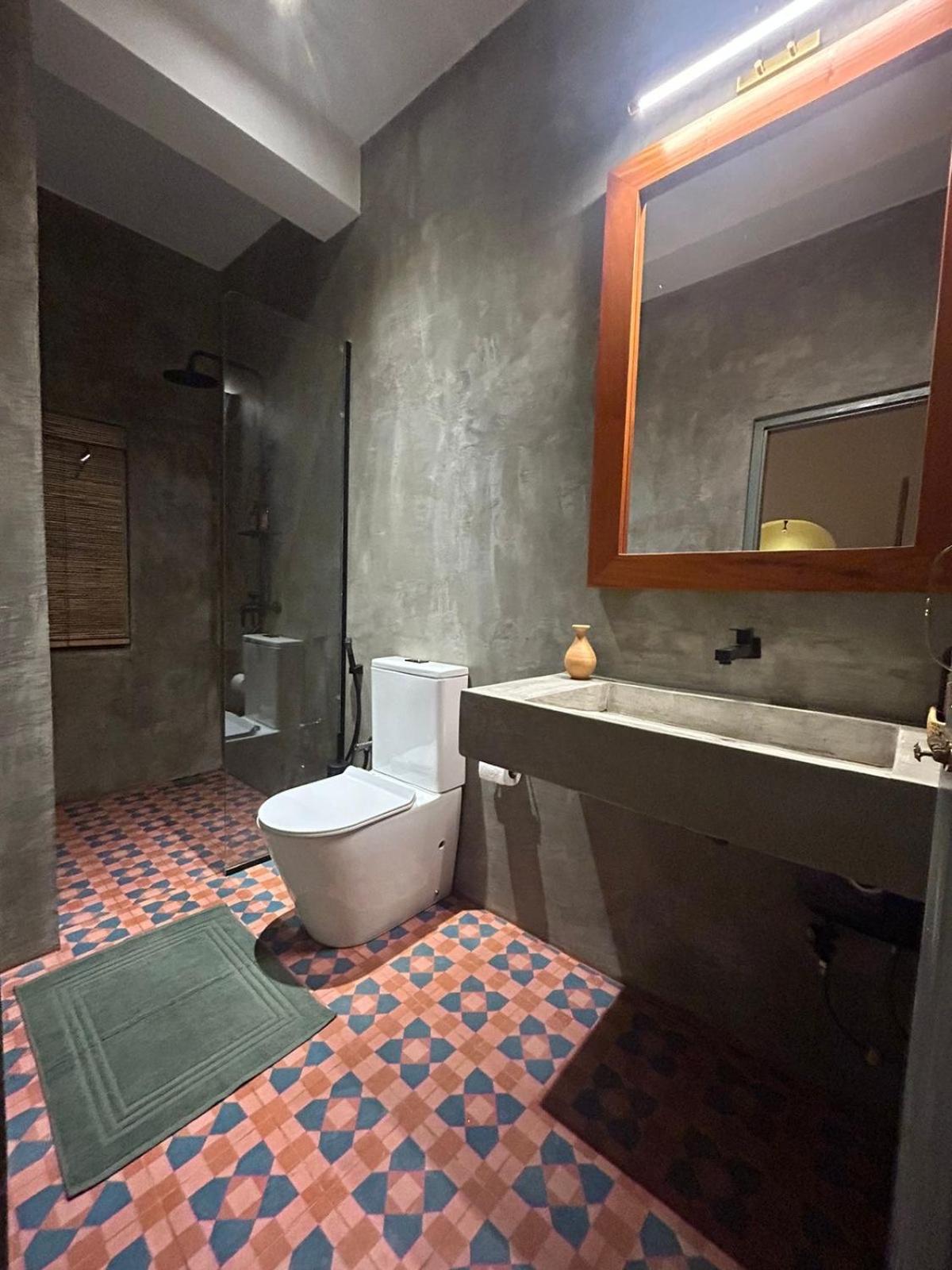 Gitano Surf Ahangama Beachfront Luaran gambar
