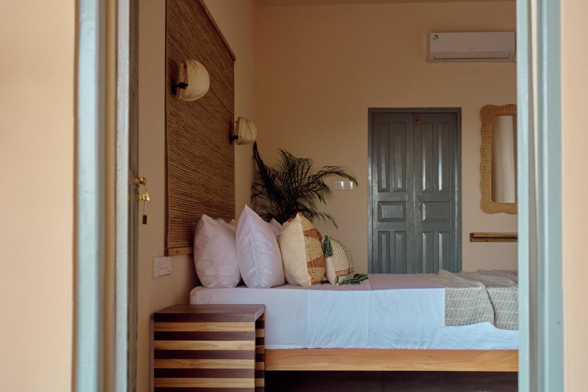 Gitano Surf Ahangama Beachfront Luaran gambar